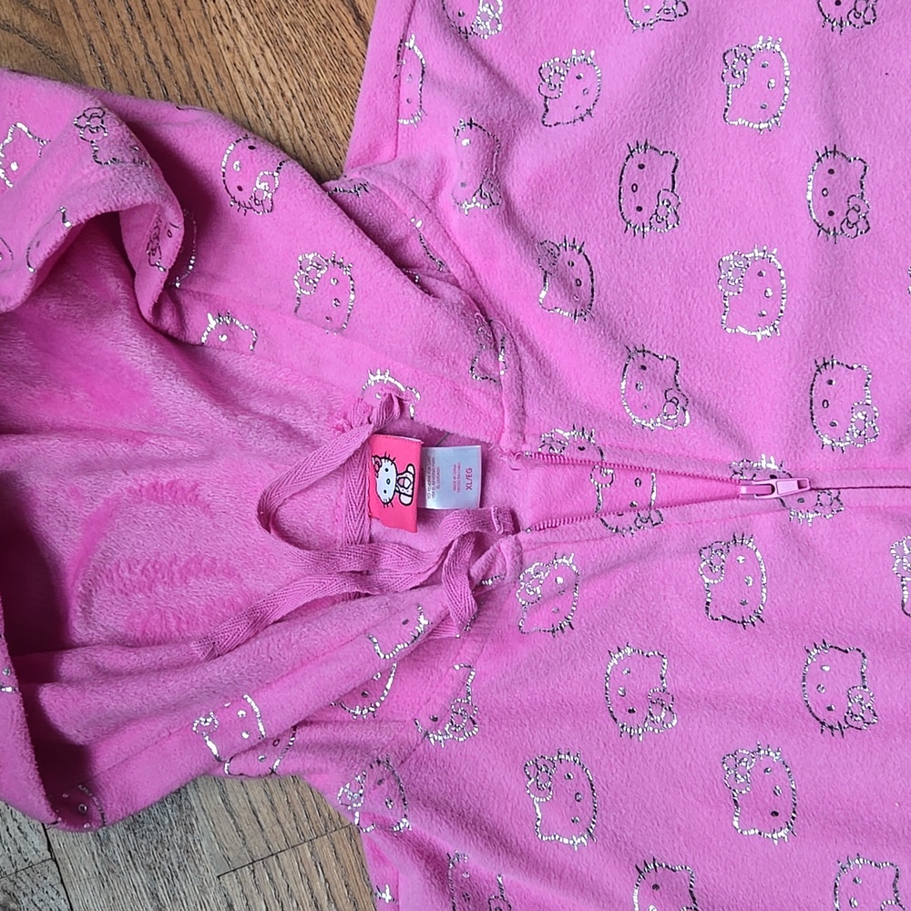 Hello Kitty Adult Hooded Onesie PJs XL Holiday Gift - Picture 3 of 7